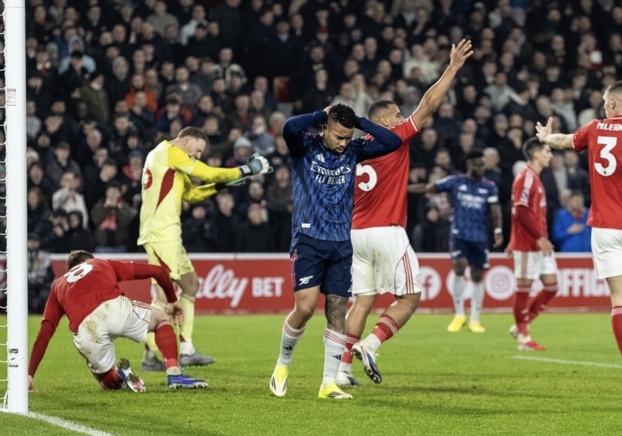 nba投注-1.2亿巨星爆粗!阿森纳9天2连平+7分领跑 官媒被冲:等曼城追上?