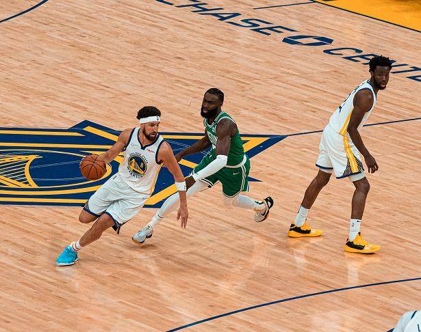 nba赔率-G2开打勇士将迎背水一战 库里:我们可以做出回应